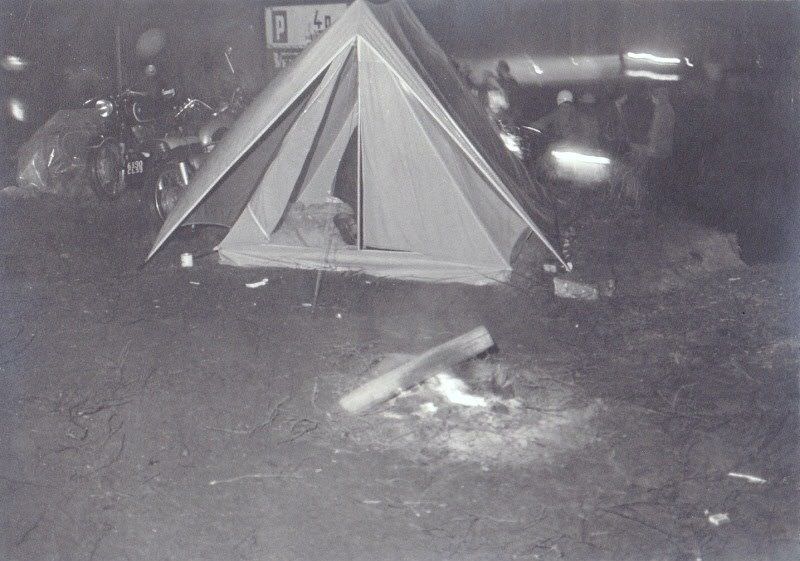 La tente à Jamet 3 ***.